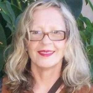 Meet your Posher, Florinda